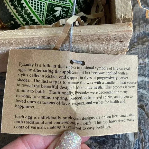 Treasure Nest | Hand - Crafted Pysanky/  Batik Egg - Picture 5 of 6